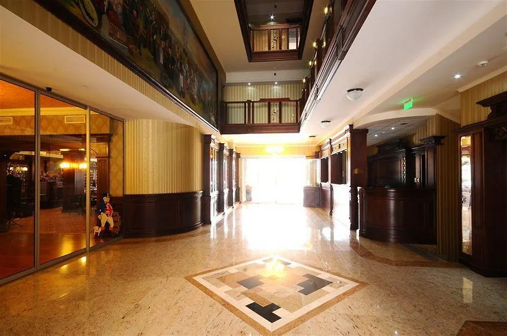 Hotel Óbester Debrecen