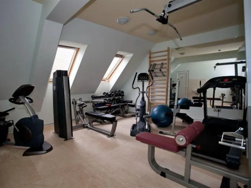 ***  Hotel Óbester Debrecen Hungria